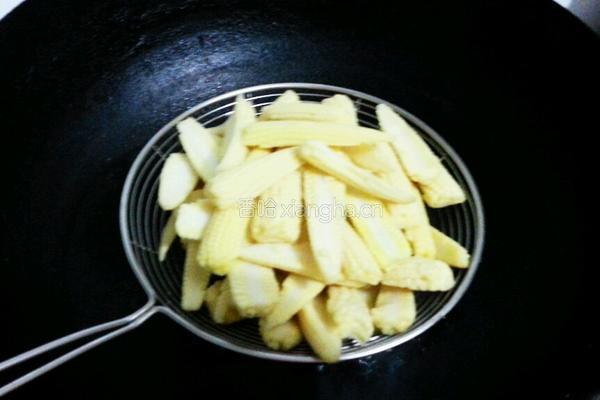 肉沫炒小玉米的做法图解5