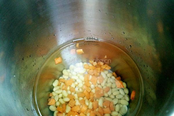 胡萝卜豆浆的做法图解4