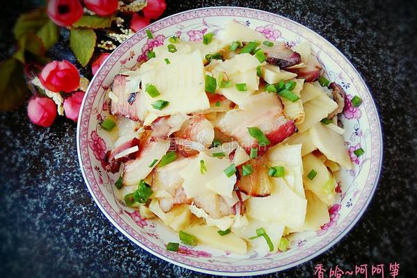 春笋炒腊肉的做法图解18