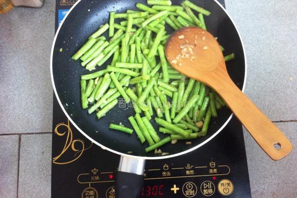 蒜香虹豆角的做法图解4