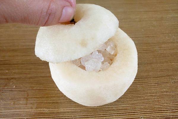 雪梨炖冰糖的做法图解8
