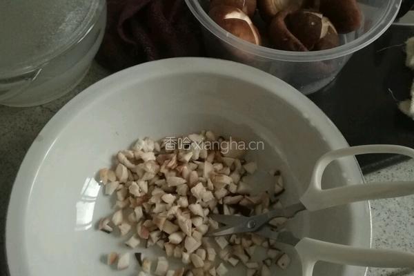 香菇烤粉丝的做法图解2
