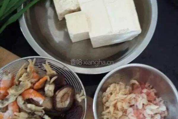 焖豆腐的做法图解1