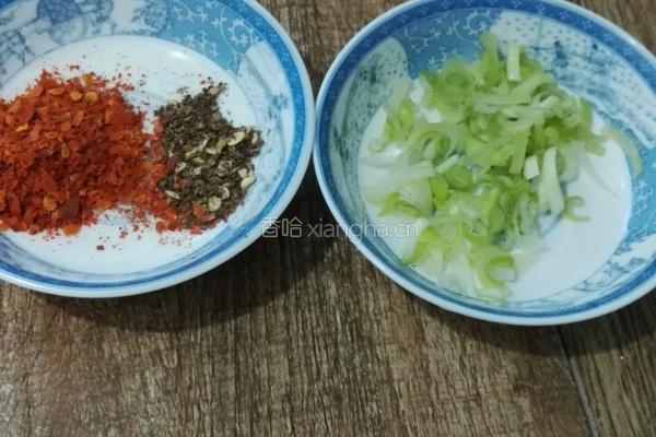滇味老奶洋芋的做法图解2