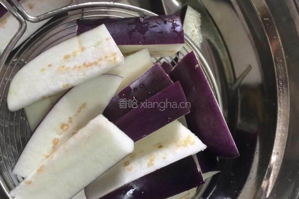 豆角烧茄子的做法图解1