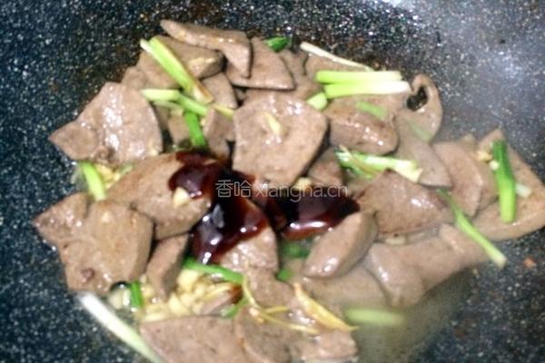 大葱爆炒猪肝的做法图解7
