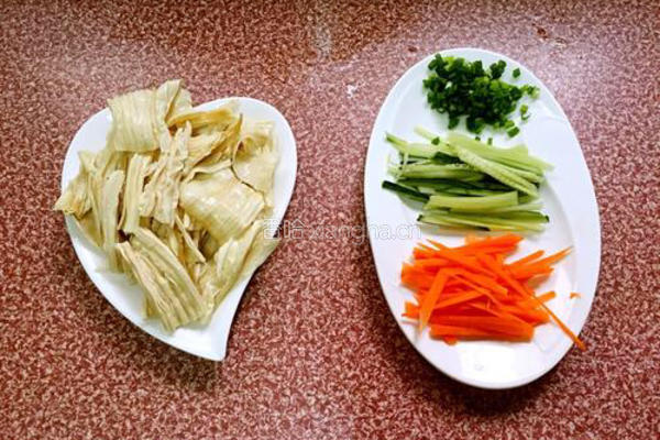 炒腐竹的做法图解3