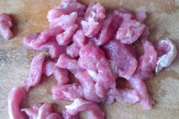 肉丝豇豆角的做法图解2