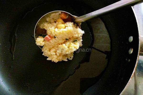 米饭鸡蛋煎饼的做法图解5