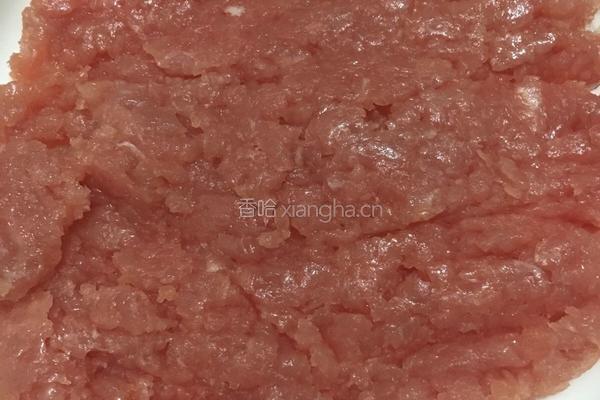 香肠肉本子蒸蛋的做法图解1