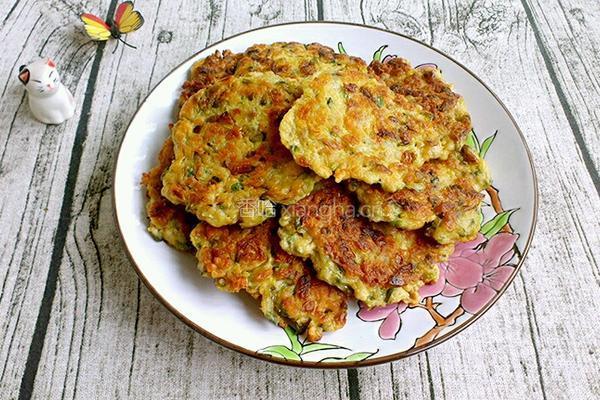 槐花肉末饼的做法图解10