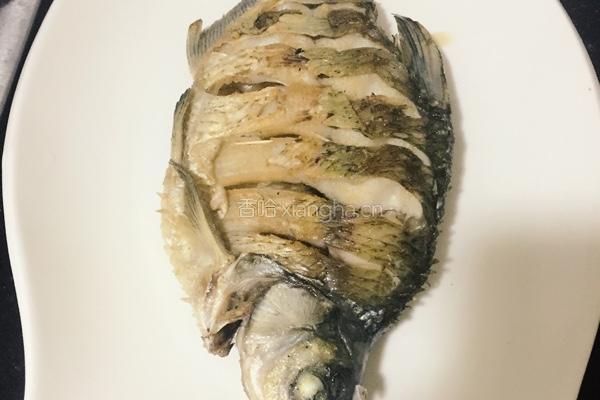 红烧扁鱼的做法图解4