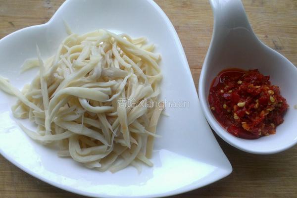 杏鲍鱼香肉丝的做法图解3