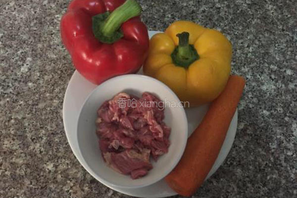 炒牛肉的做法图解1