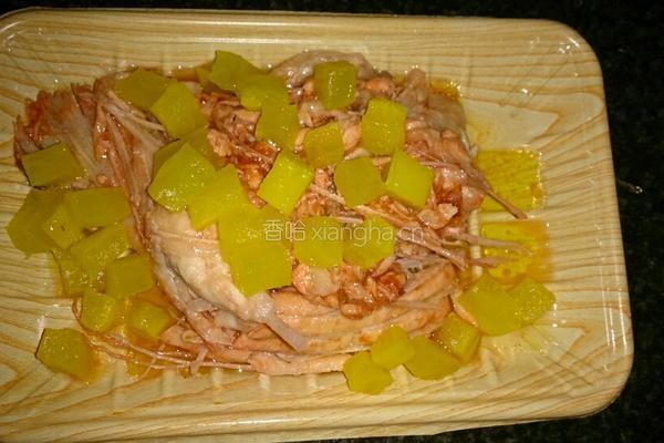 蕃茄三文鱼大骨配寿司大根的做法图解3