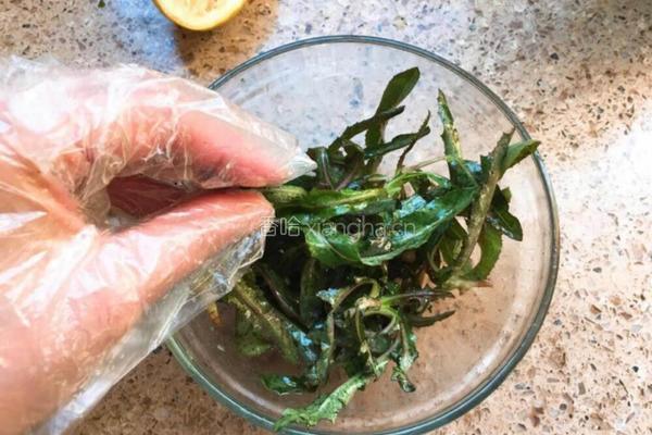 黑胡椒虾肉意大利面的做法图解4