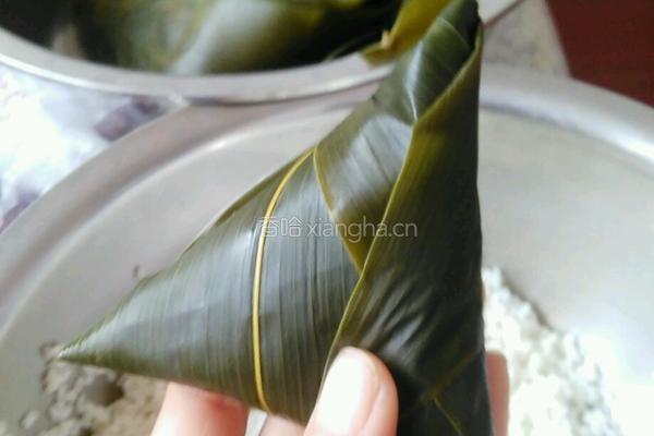 蜜枣三角粽的做法图解10