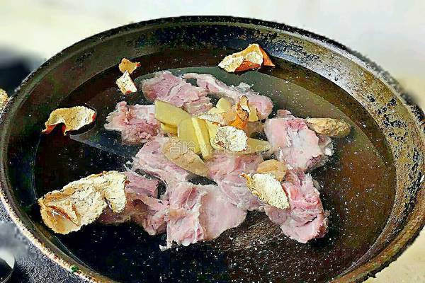 薏米冬瓜排骨汤的做法图解6