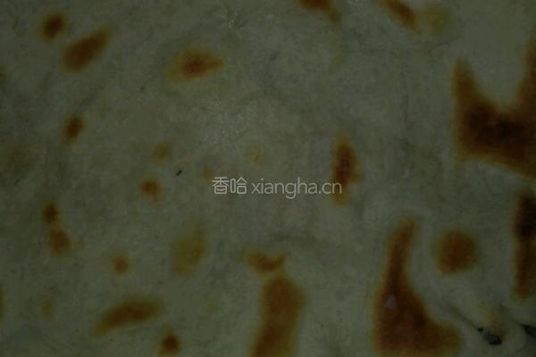 豆芽炒饼丝的做法图解1