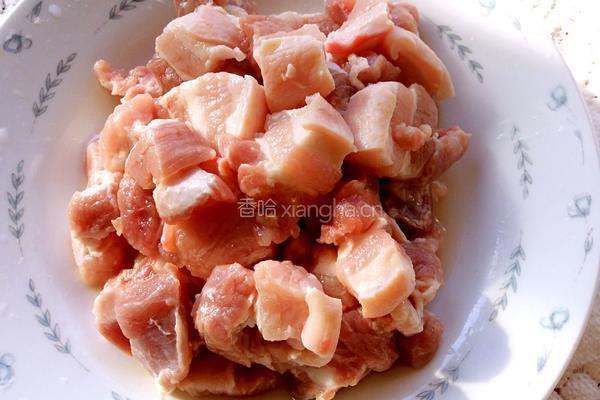 土豆炖肉的做法图解1