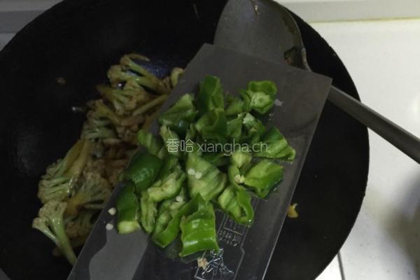 清炒菜花的做法图解8