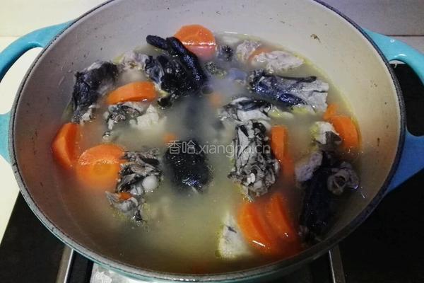 萝卜枸杞乌鸡汤的做法图解7