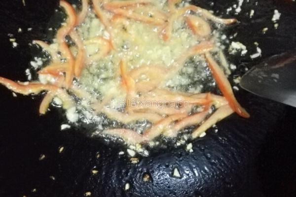 茭白木耳炒肉的做法图解5