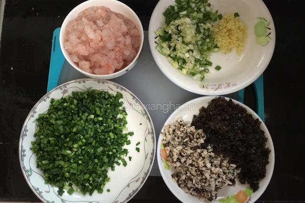 虾仁猪肉大馅馄饨的做法图解6