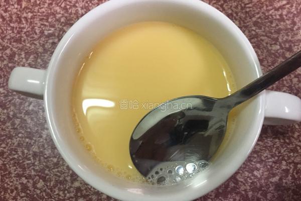 牛奶炖鸡蛋的做法图解7