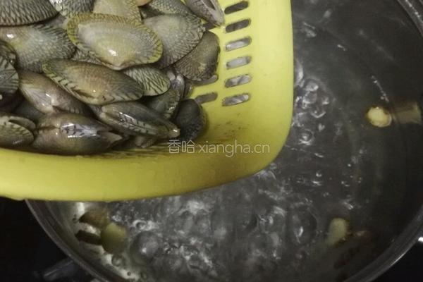 香辣花甲的做法图解3