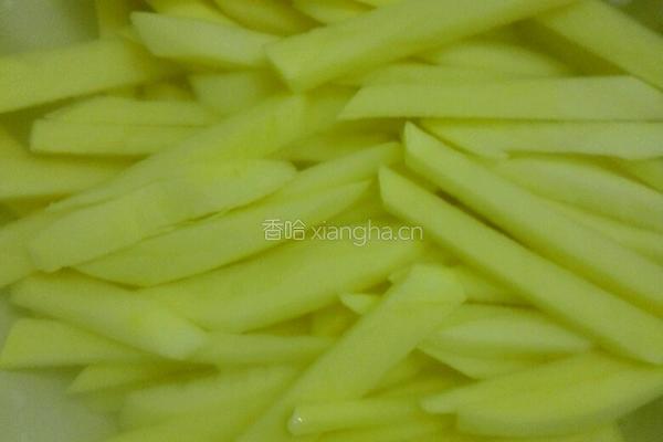炸土豆条的做法图解4