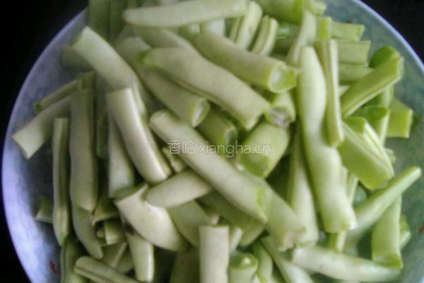 干煸四季豆的做法图解1