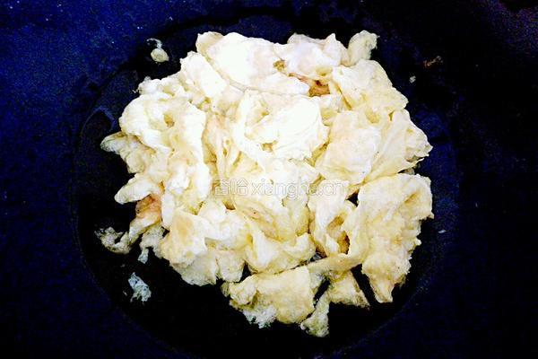 辣椒炒鸡蛋的做法图解5