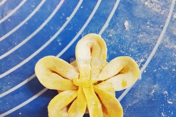 梅花饺的做法图解9