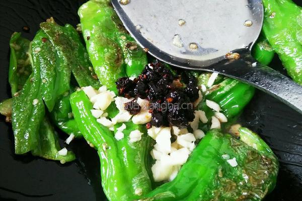 豆豉青椒的做法图解5