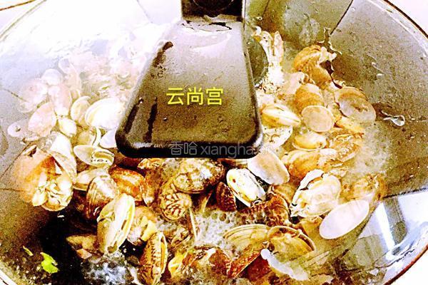 香辣姜葱爆炒花甲的做法图解6
