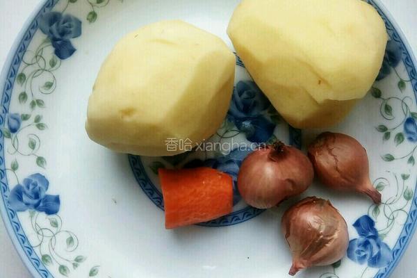 鸡蛋土豆丝饼的做法图解1
