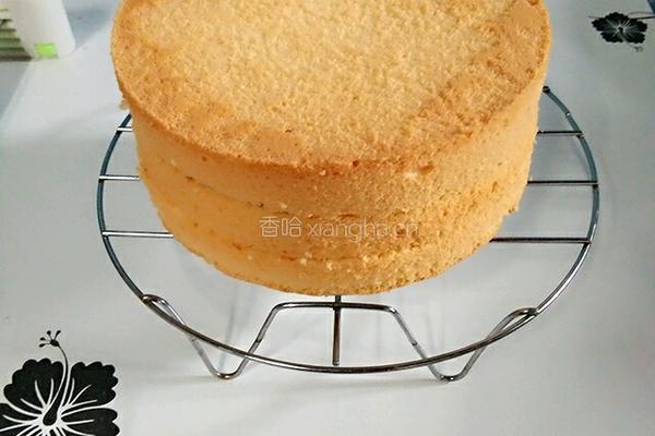 巧克力淋酱草莓蛋糕的做法图解10