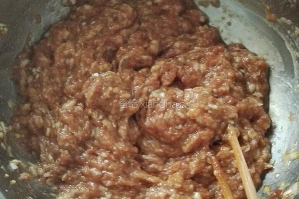 茴香猪肉馅饺子的做法图解5