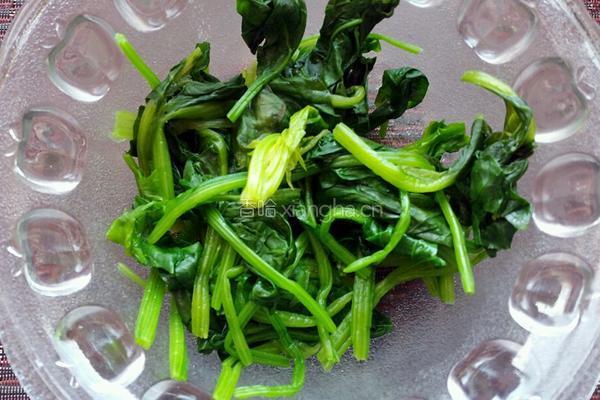 陈醋菠菜花生米的做法图解5