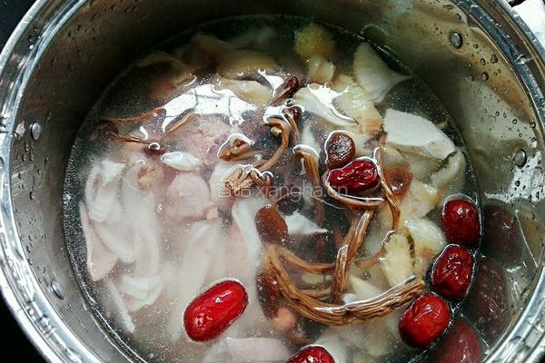 鸡汤的做法图解6
