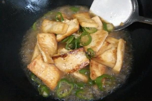 香煎一面黄豆腐的做法图解8