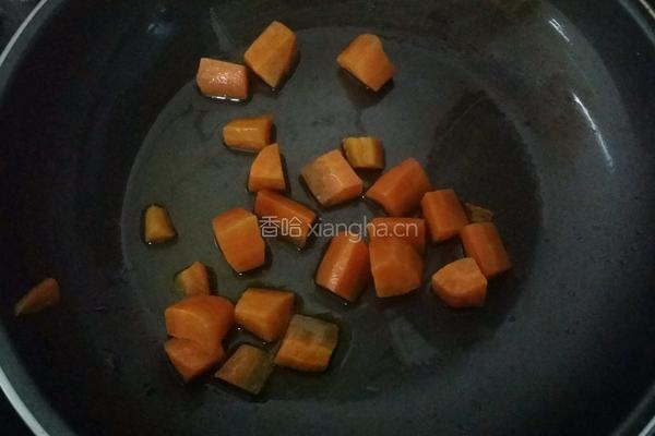 胡萝卜粥的做法图解4