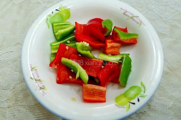 菠萝炒肉的做法图解4