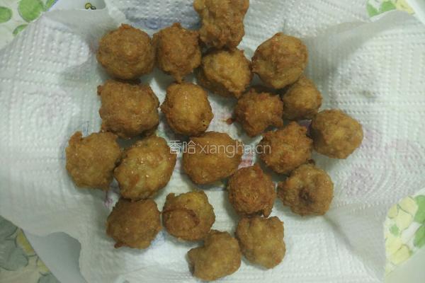 茄汁芝麻小肉丸的做法图解3