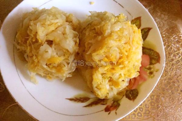 大骨头炖酸菜的做法图解2