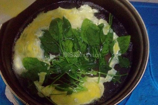 鸡蛋菠菜汤的做法图解4
