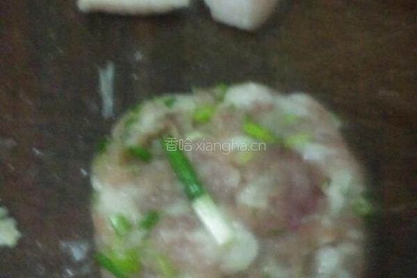 肉末炒西葫芦的做法图解2