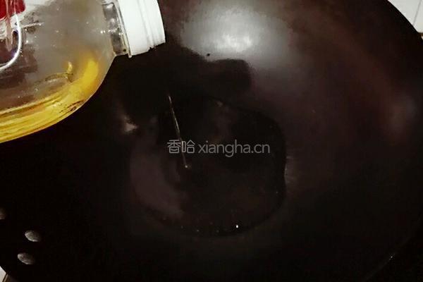 青椒炒腐竹的做法图解5
