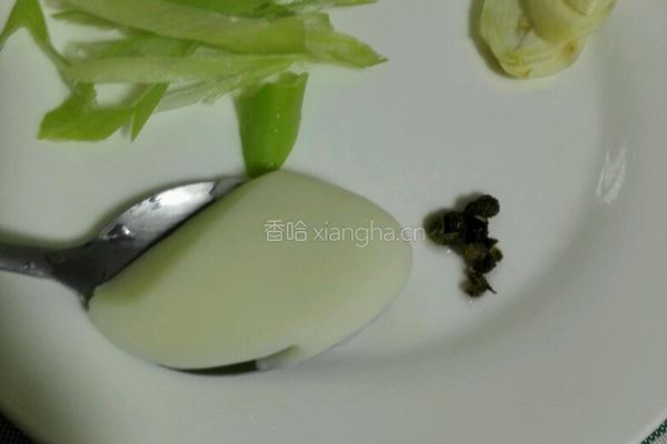 清炒山药片的做法图解3